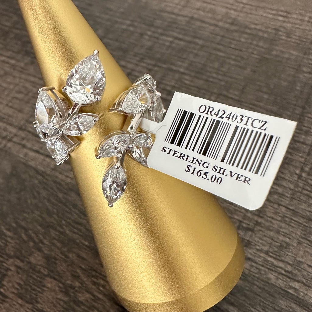 Nwt Adriana Orsini's Taylor Vine Bypass Ring Size 7